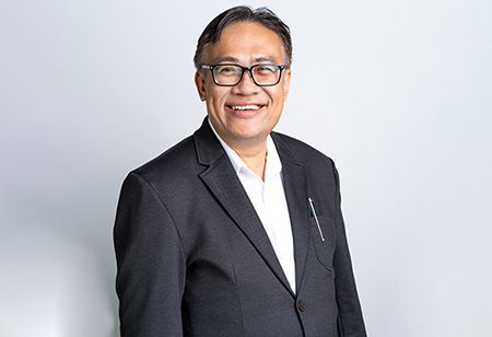 Yohanes Jeffry Johary,<br/> Managing Director,<br/> OCS Indonesia